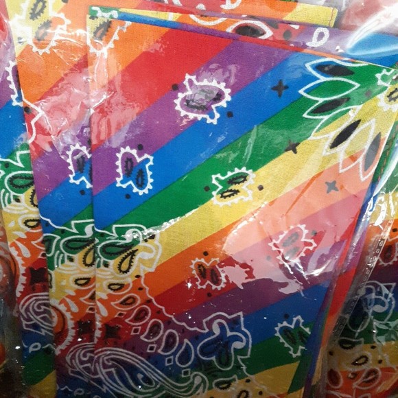 Bandanas 3 Per Pack Multicolor 100% Cotton 21.5"x 21.5" NEW - Picture 3 of 3